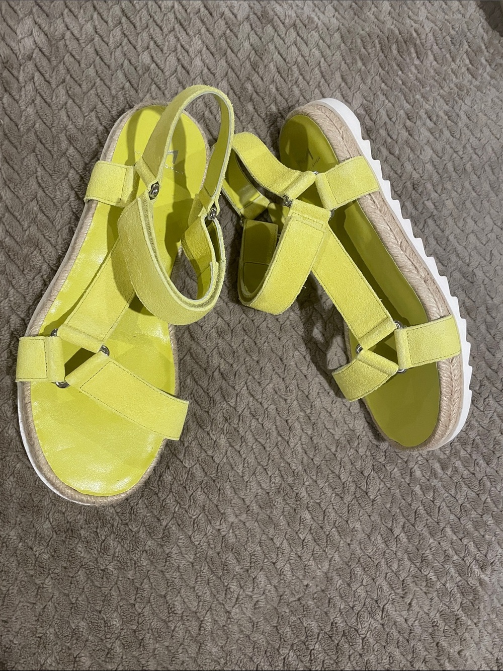Marc Fisher Ltd Jecca Sandals - Women - Picture 2 of 10